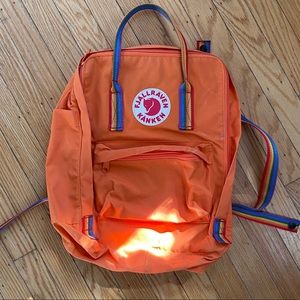 🍑 Fjallraven Backpack